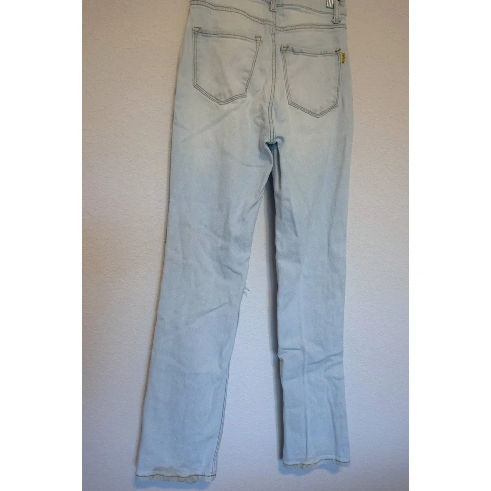 Vibrant M.i.U Light Wash Distressed High Rise Straight Leg Jeans EP1916 Size 5